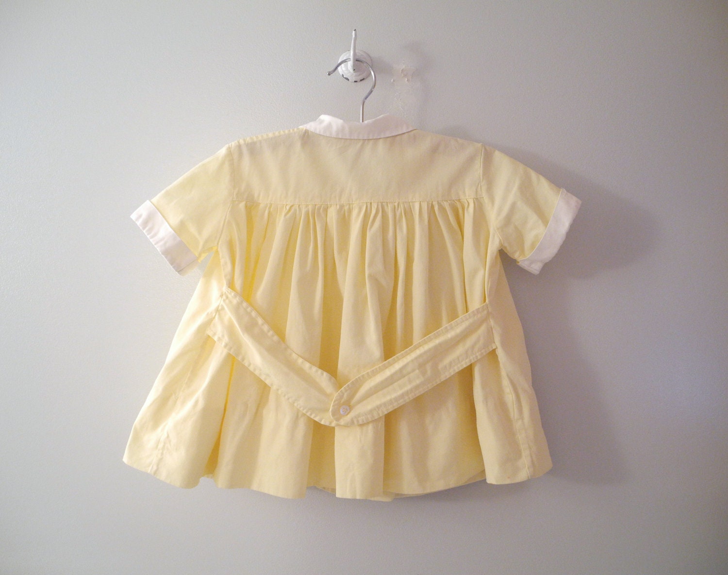 1950's Handmade Sunny Yellow Italian Folk Art Dress
