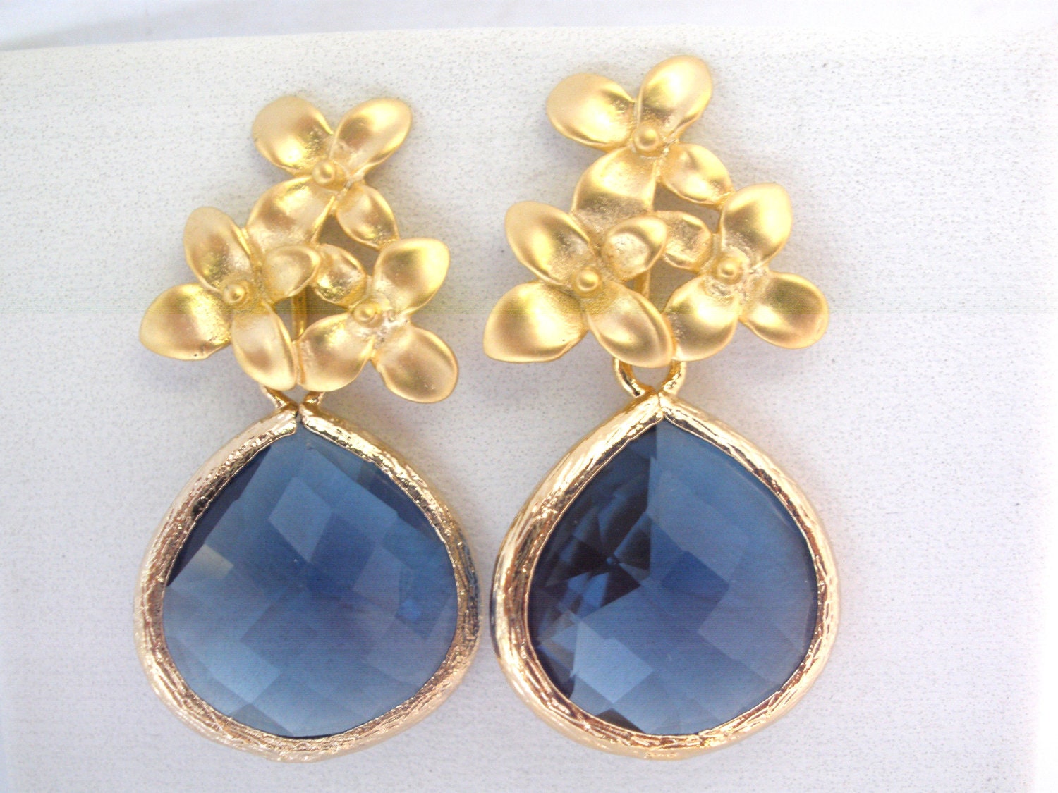 Blue Earrings, Glass Earrings, Flower Earrings, Montana Blue, Gold Earrings, Bridesmaid Earrings, Bridal Earrings Jewelry, Bridesmaid Gifts