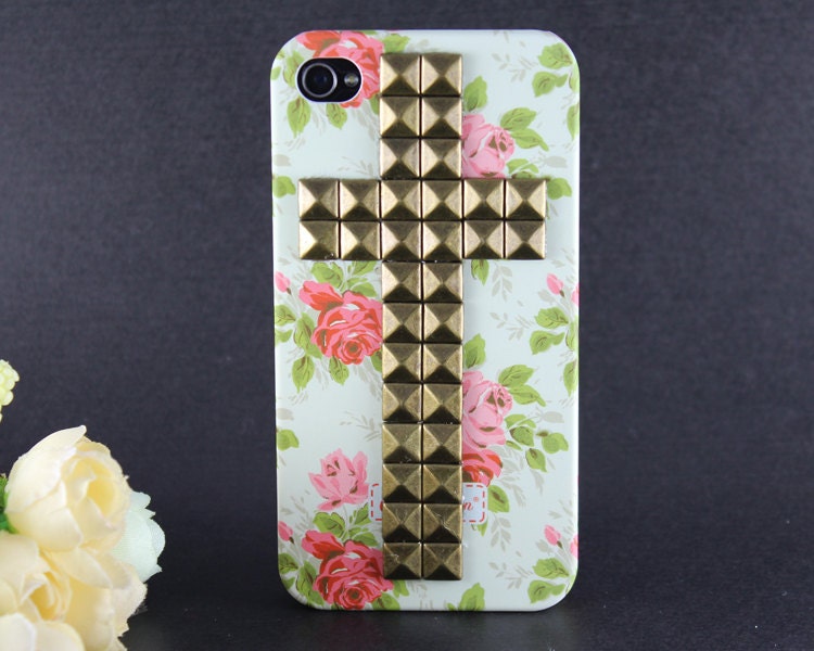 Cross Antique Bronze stud Iphone case, Flower Rose Iphone 4 Case, Iphone 4S case, Hard Case Cover