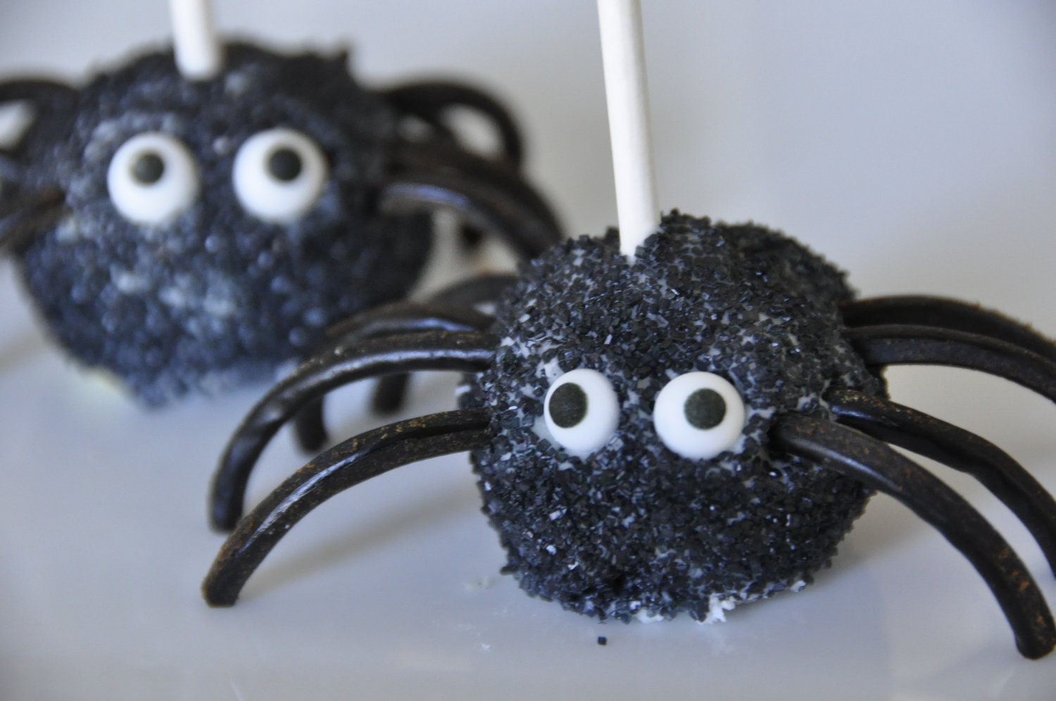 Halloween Spider Cake Pops