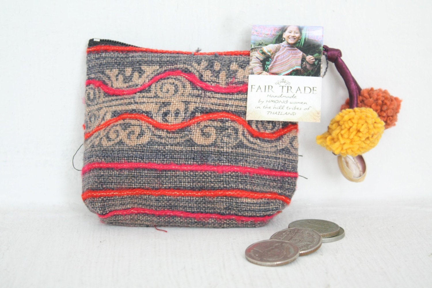 Tiny Coin Pouch Bag Purse Hill Tribe Fabric Vintage HMONG Hemp Handmade Thailand (BG290VS.379)