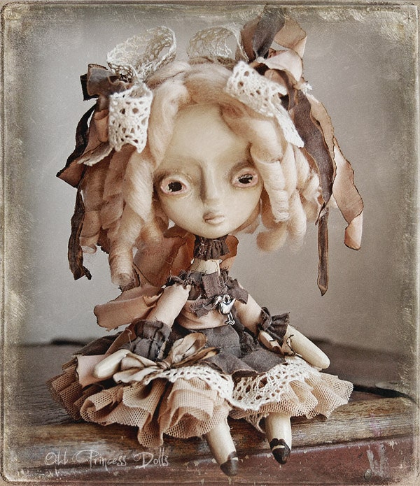 Hot SALE 20 % Off DASHA OOAK Collectible Art Doll By OddPrincess . Free Shipping