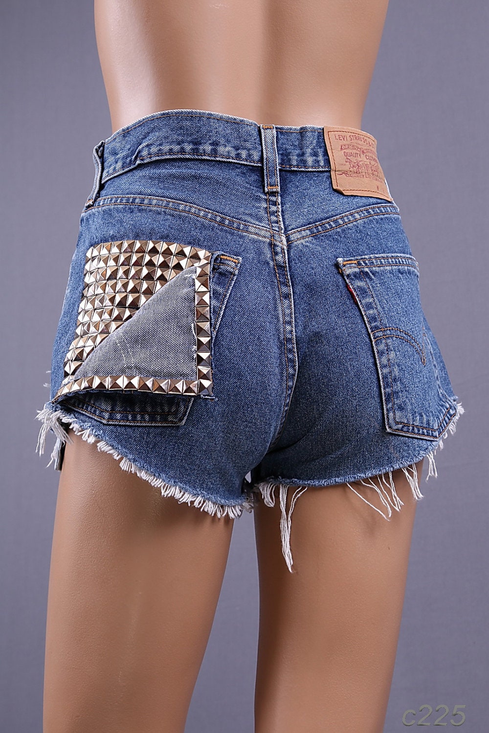 Levis 501 Studded Cut Off shorts / Button Fly Jeans Hot Pants / Waist 29 / M