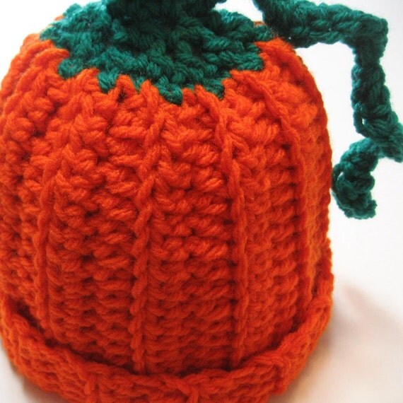 Crochet pumpkin hat.  Newborn size.  Ready to ship.  Fall hat for newborn.  Newborn photo prop.