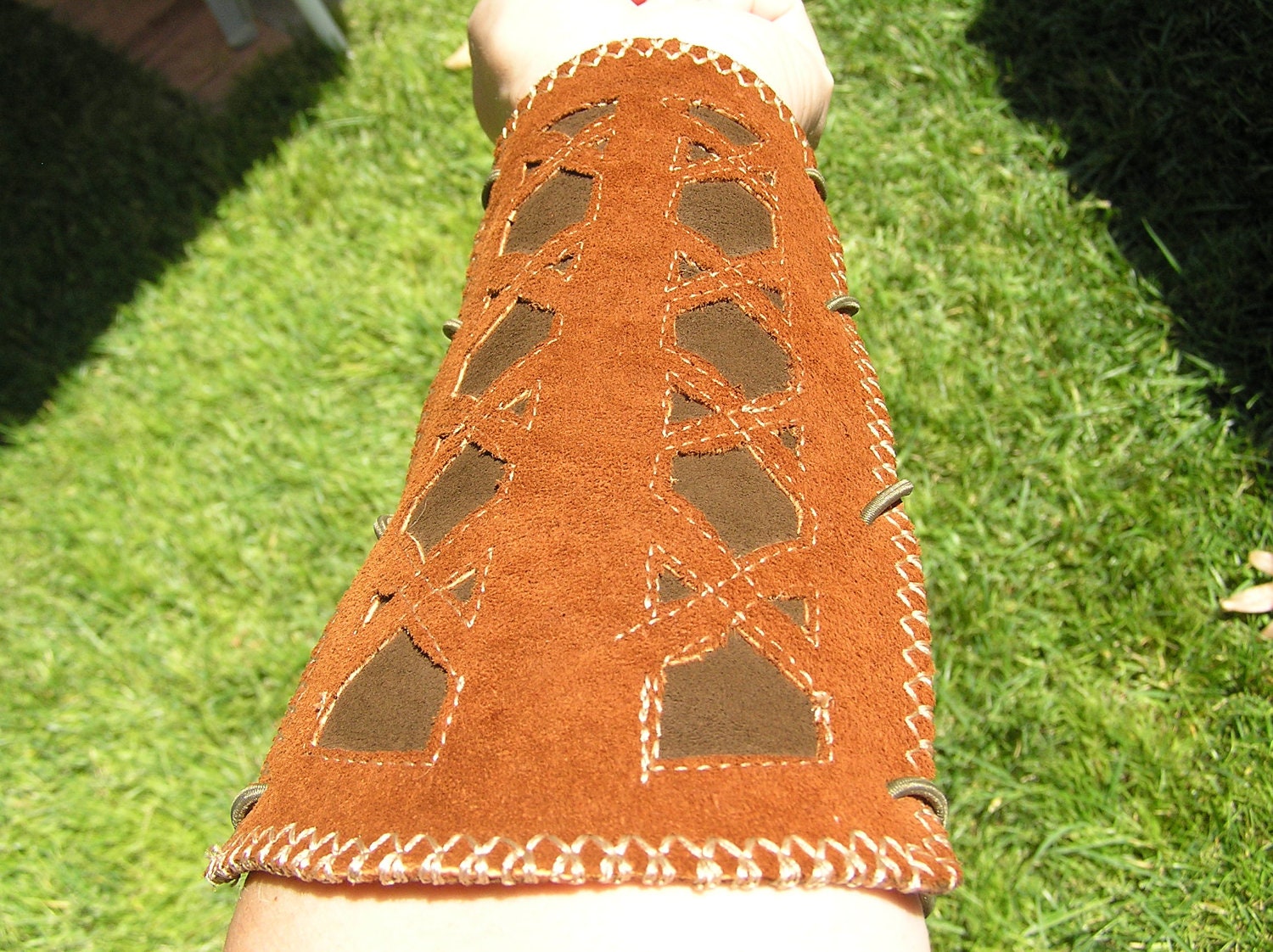 Archery Arm Guard "Chenya" by MYSTIC QUIVERS