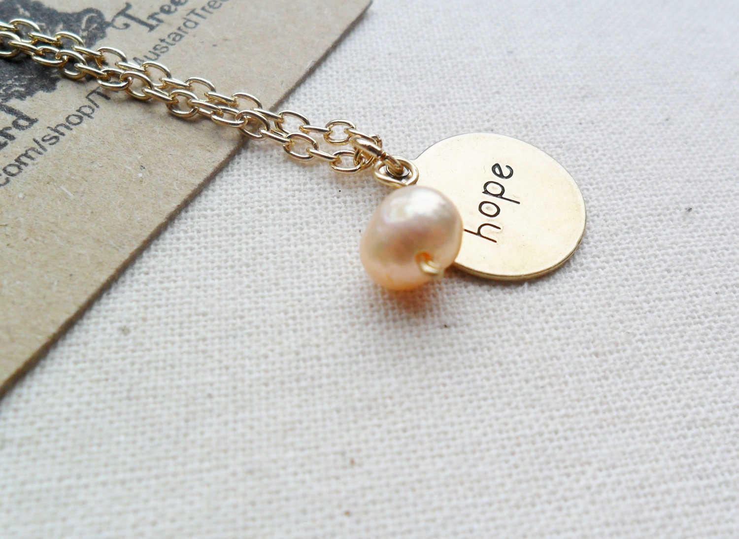 Brass hope tag circle charm pendant freshwater pearl gold chain charm necklace
