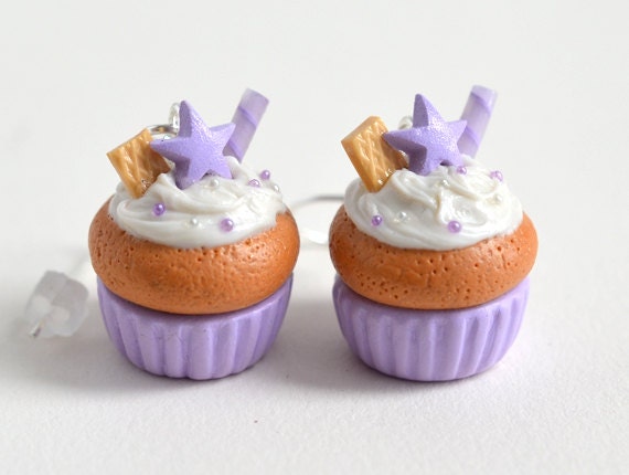 Kawaii Pastel Purple Star Cupcake Earrings