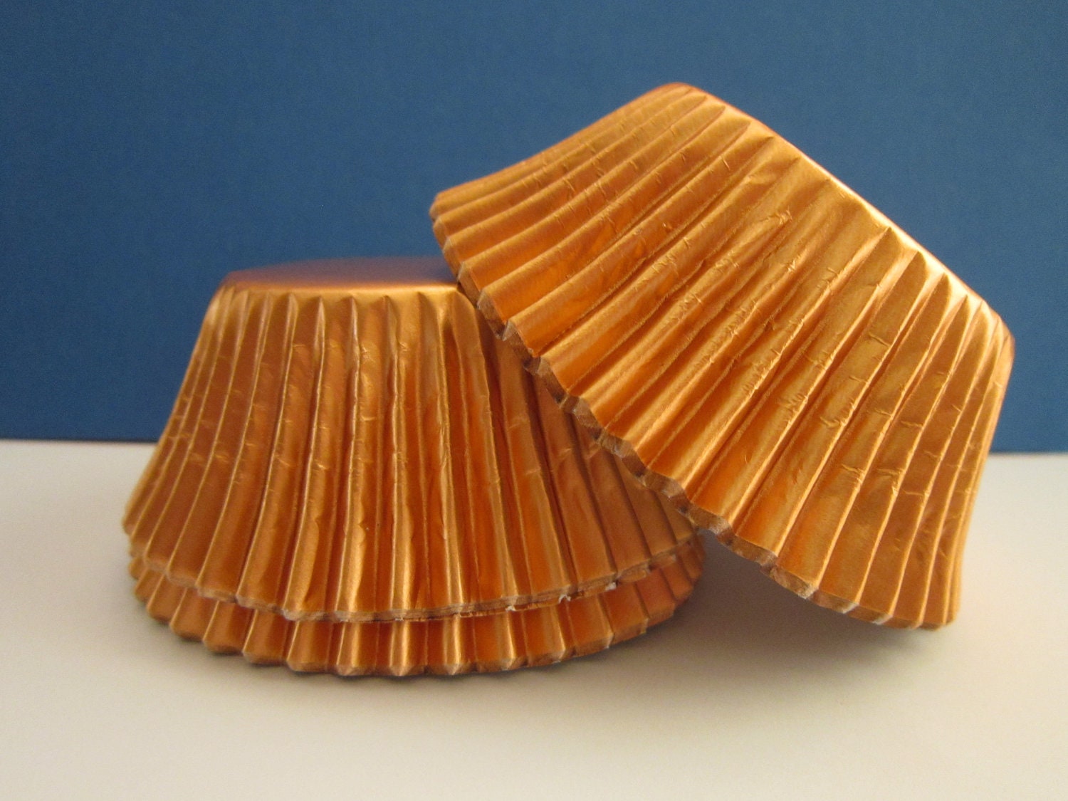 50 Bronze / Orange Foil Standard Baking Liners Il_570xn