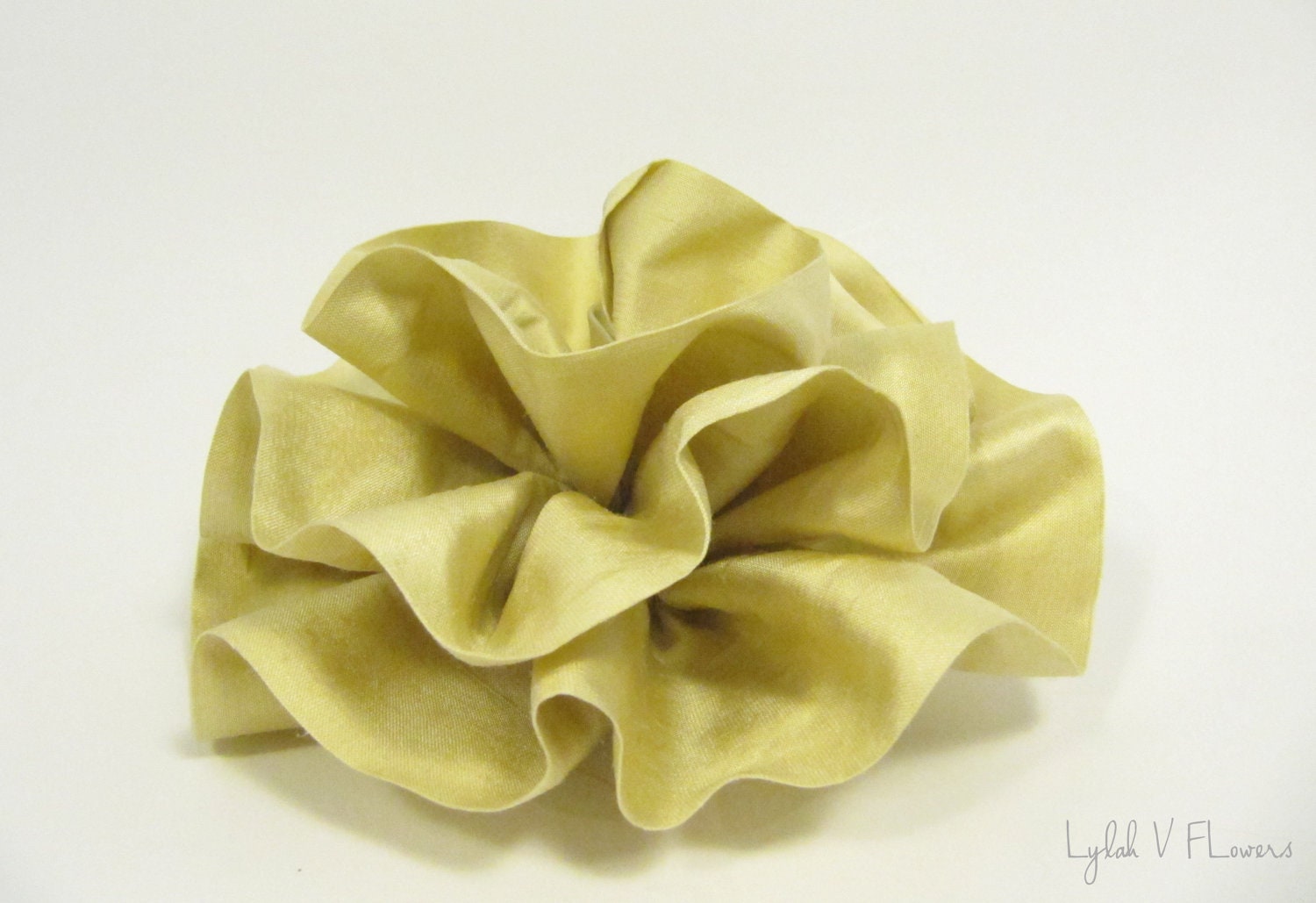 Large Bloom Brooch : Dusty Sunflower - Fabric Flower Brooch - Wedding Flower - Bridesmaid Flower - Silk  Flower Accessory
