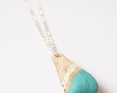 Turquoise Driftwood Necklace - White and Aqua Stripe