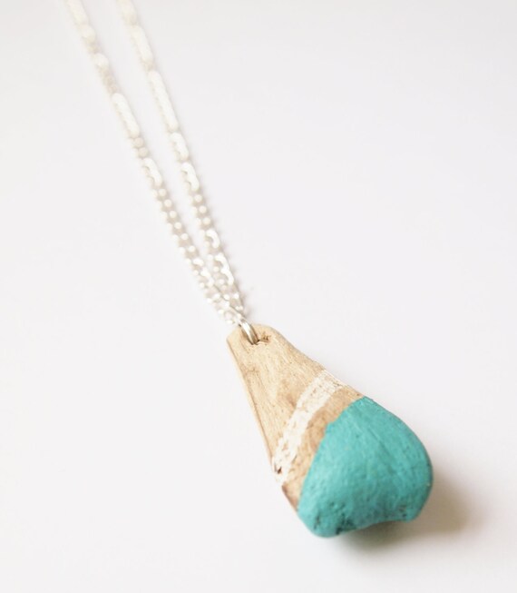 Turquoise Driftwood Necklace - White and Aqua Stripe