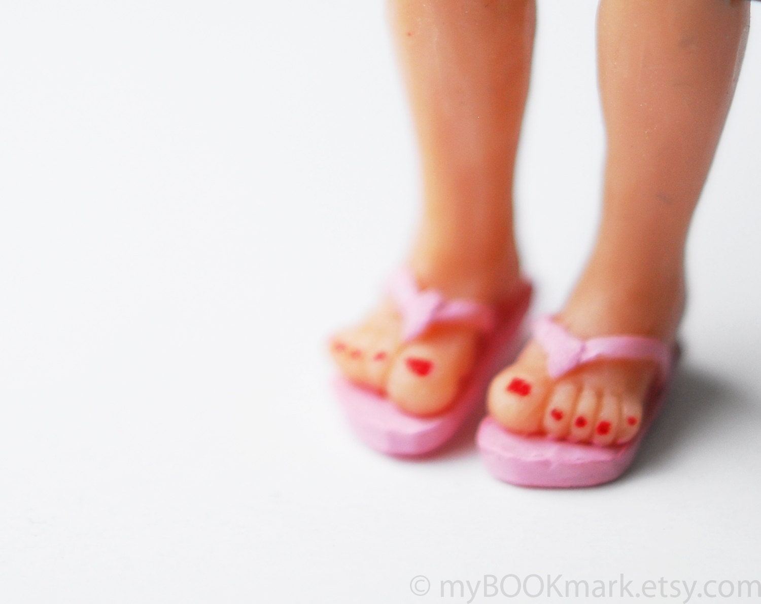 Summer bookmark. Pink flip-flops. For vacation by the sea. Red nails. nautical for her, all. Funny