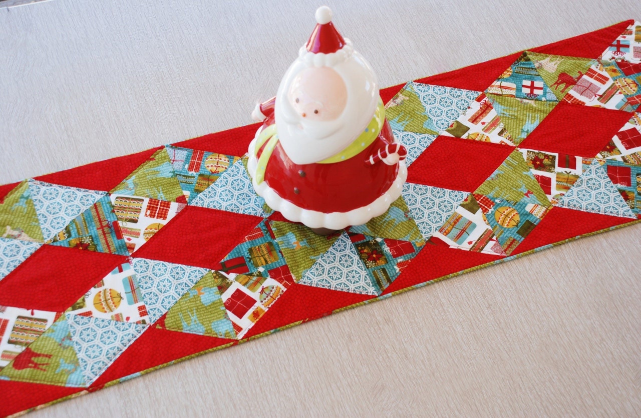 Quilted Christmas Table Runner
