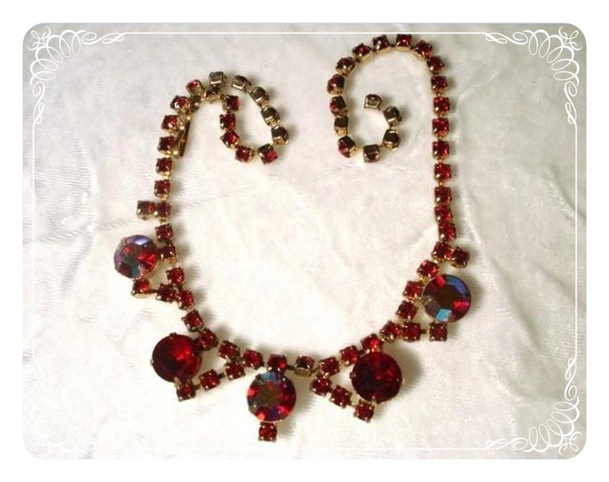 Red Rhinestone Necklace - Irridescent Ruby 1950's Prom Bling 1712ag-012312000