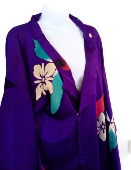 Vintage Kimono Style Wrap Robe Silk 1940s Korean