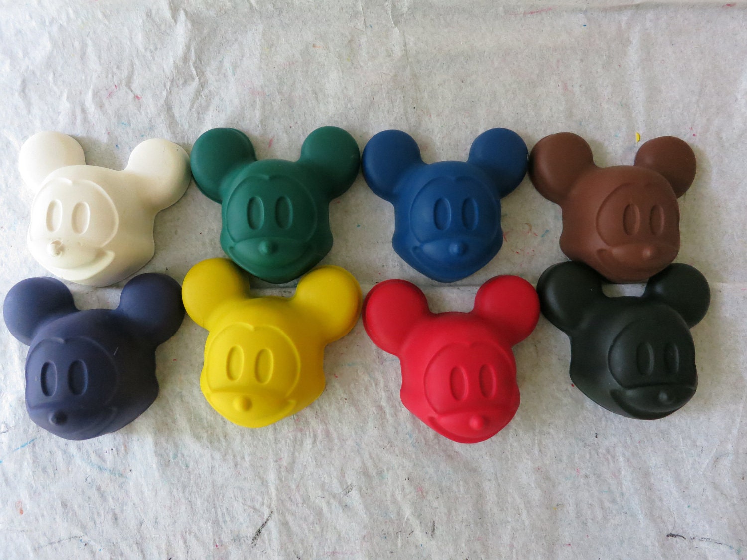 Mickey Mouse Shaped Crayon Set of 28