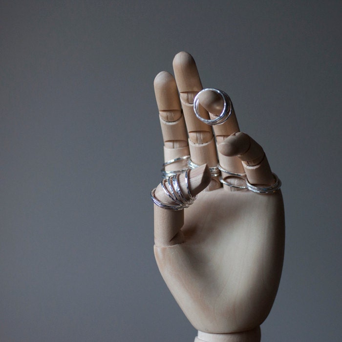 Set of 5 stacking rings. Hammered recycled sterling silver.