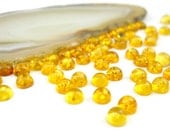 8pice set - Natural Baltic Amber cabochon  - yellow - citrine - 4mm round cabochon.