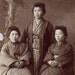 Portrait of 3 japanese gheisa. Cabinet card CDV arround 1900