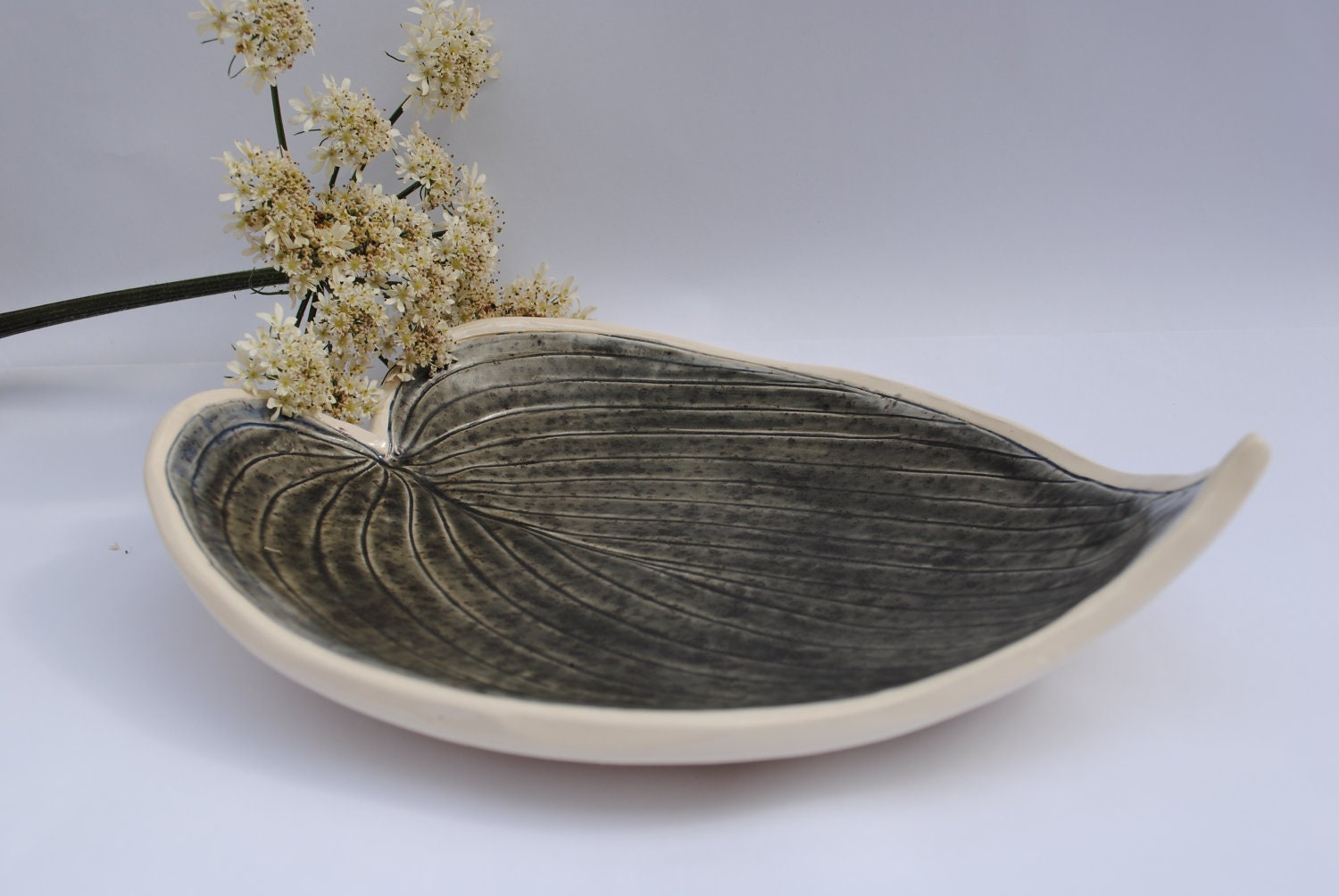 Brown Grey Pottery Shallow Leaf Fruit Bowl, Ideal for Outdoor Eating, Wedding Gift
