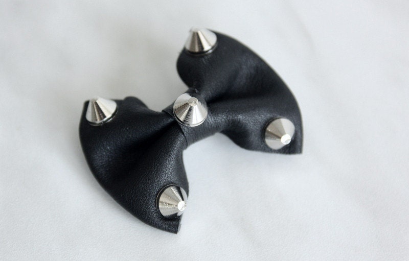 Alligator Clip Leather Bow with studs