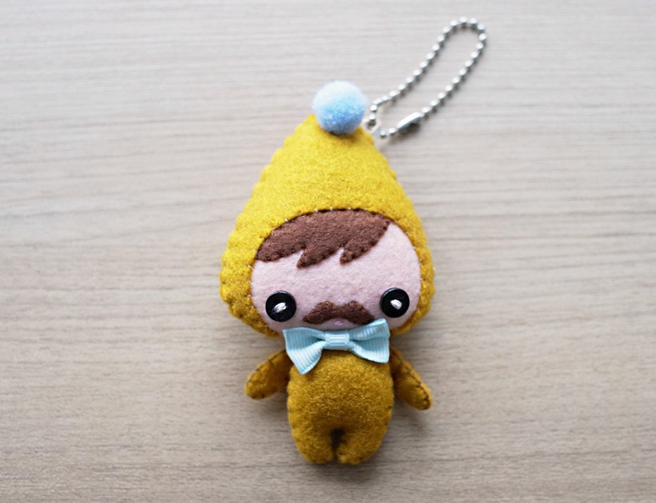 Felt Keychain -  stocking stuffer -  cute accessories -  Kawaii - Gnome plush - READY TO SHIP