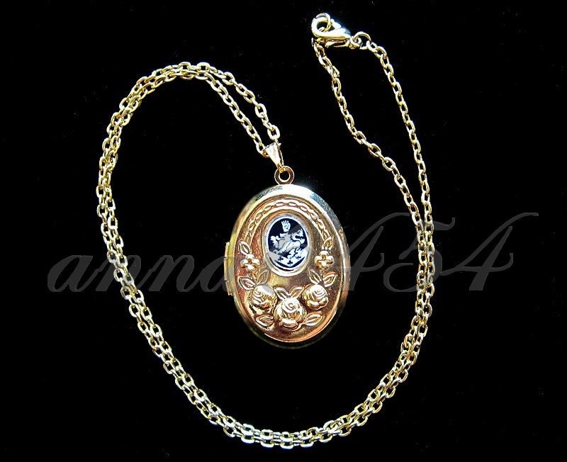 Twilight Breaking Dawn - Renesmee Crest NECKLACE LOCKET - "Plus que ma propre vie" / "More then my own life" - GOLD - plus Twilight card