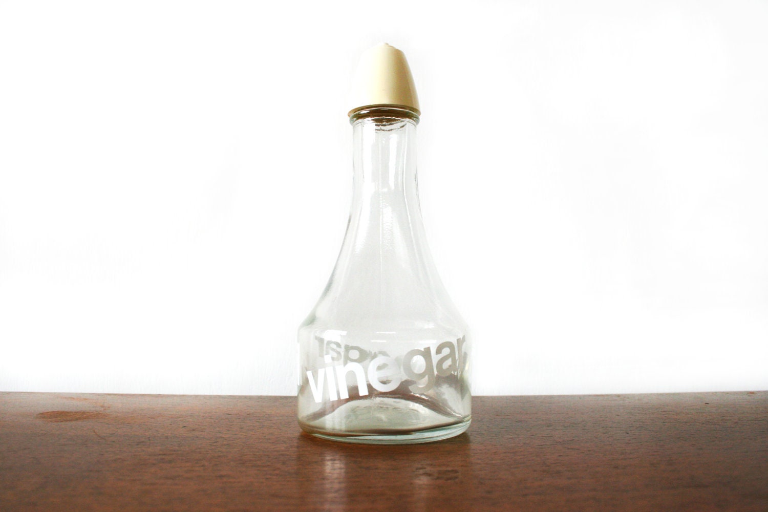 Retro American Vinegar and Oil bottle 1960s - Thrifters