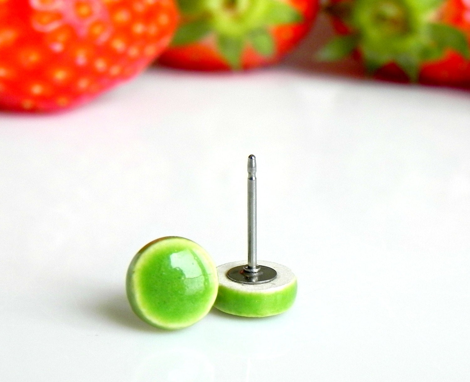 Apple Green Ceramic Stud Earrings Neon Green Color Post Hypoallergenic Geometric Minimalist Modern Earrings - LemoneRouge