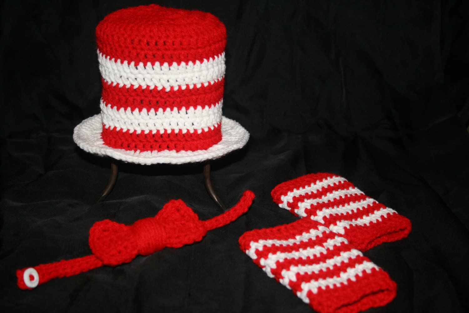 dr.suess inspired boys crochet prop, boys crochet dr. suess set, boys photo prop,boys gift set - LGCrochet