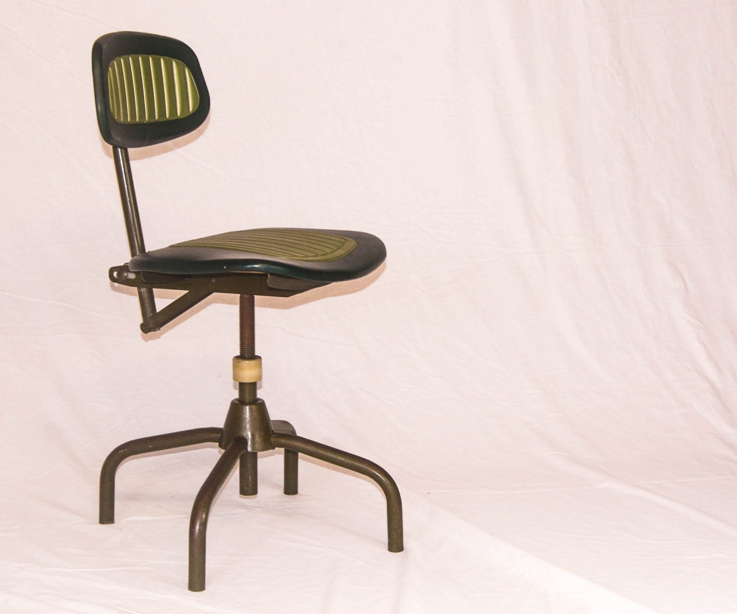 Popular items for office chair on Etsy
