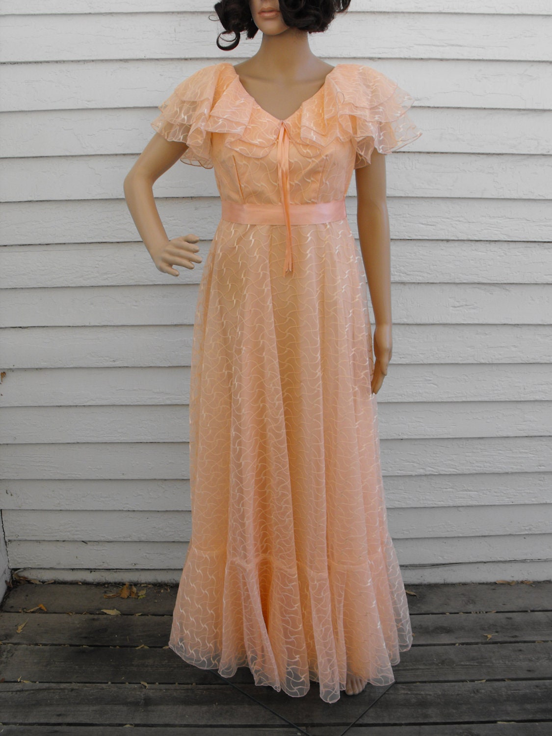 peach gown