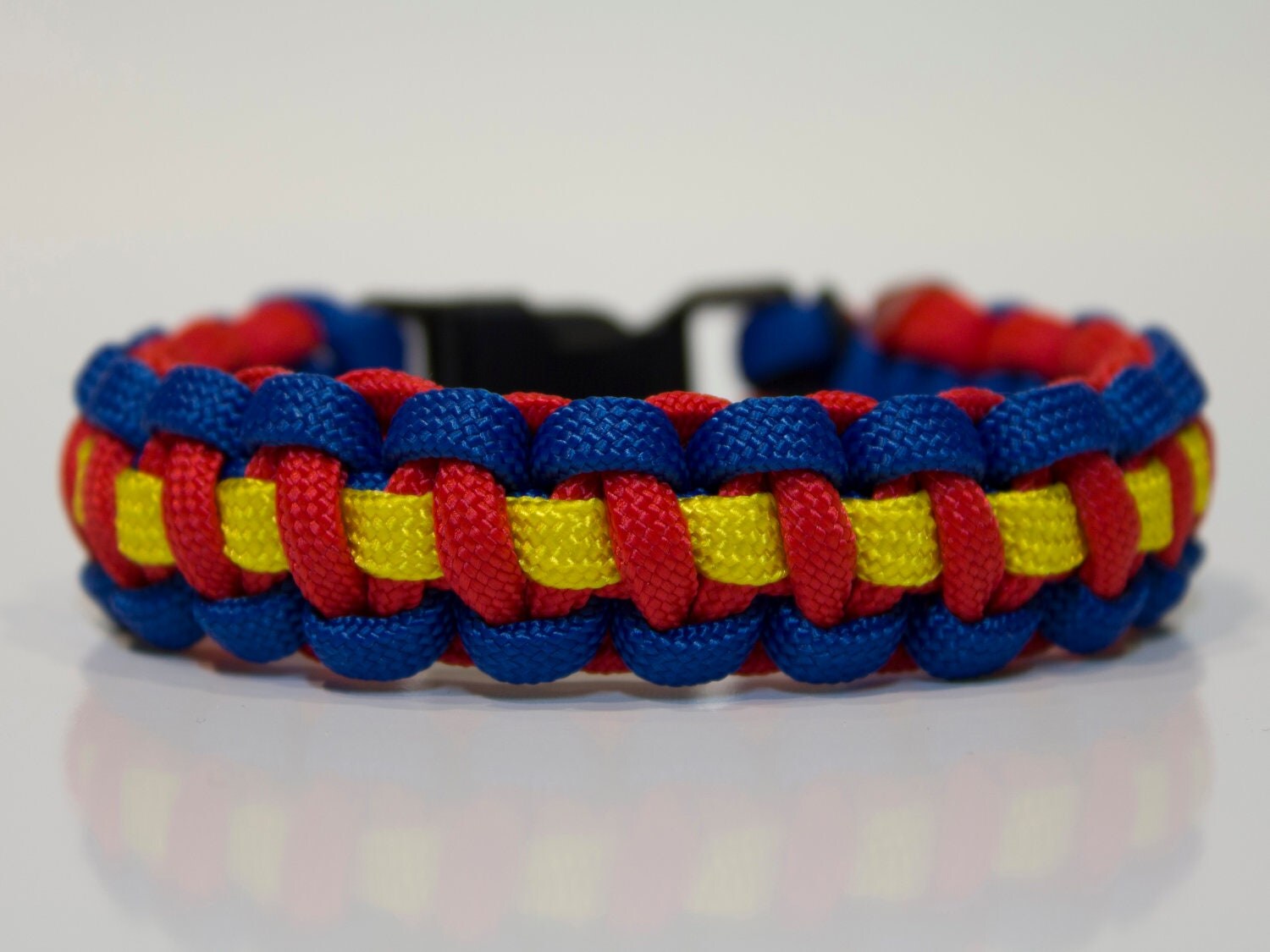 superman paracord bracelet