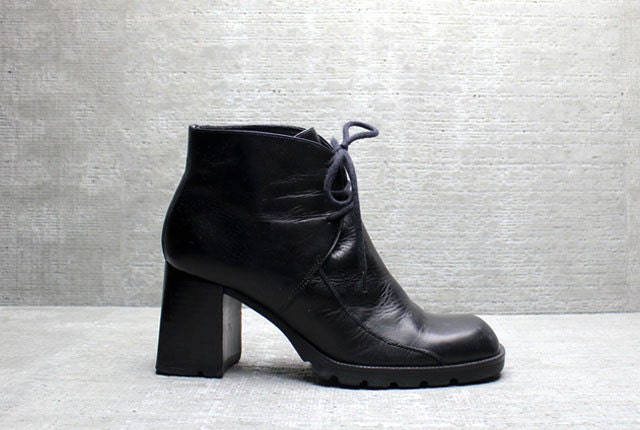 Vtg 90s Black Leather Chunk Heel Lace Up Chukka Ankle Boots 7 1/2 7.5