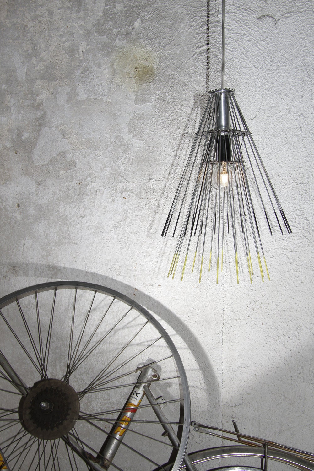 Hawaii Lamp - hanging lamp made out of bicycle wheel