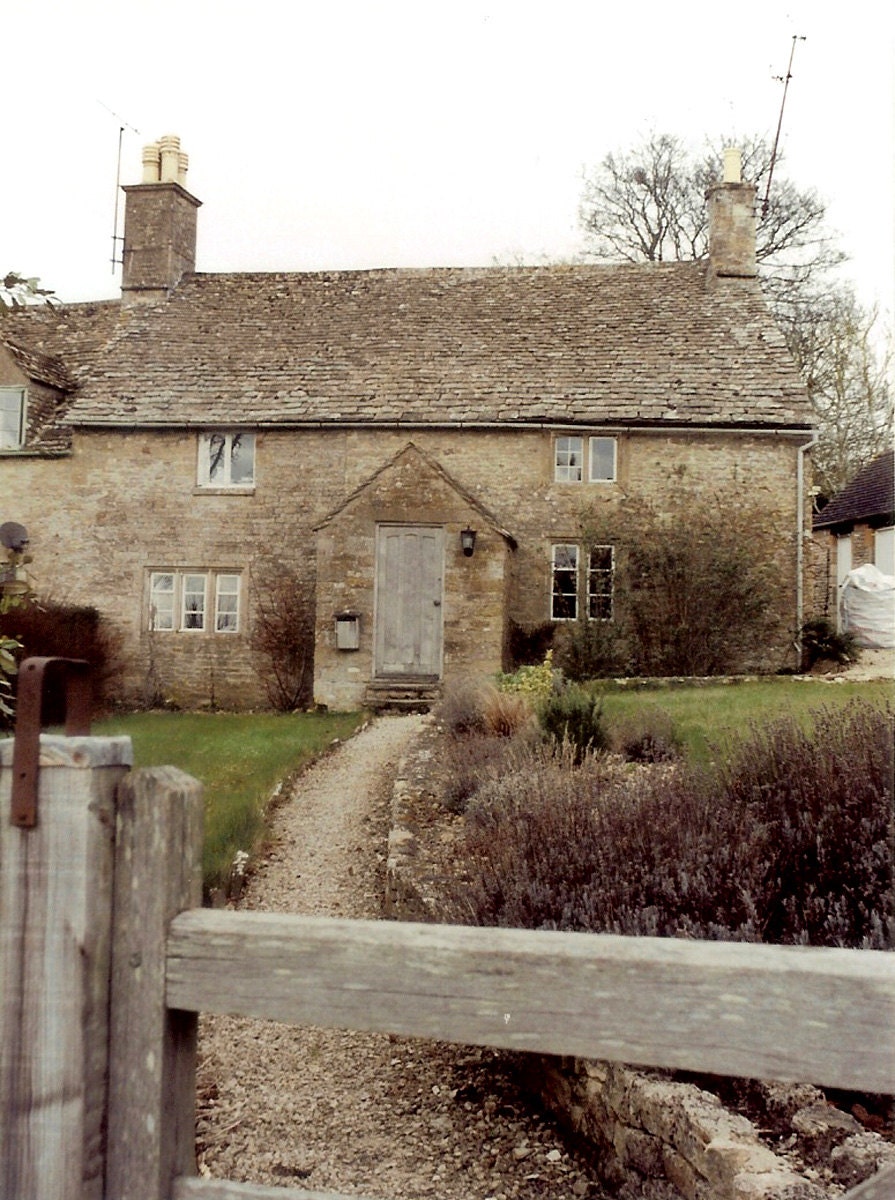 Cotswold Cottage - English Country Home - Original Colour Photograph - ItalianGirlinGeorgia