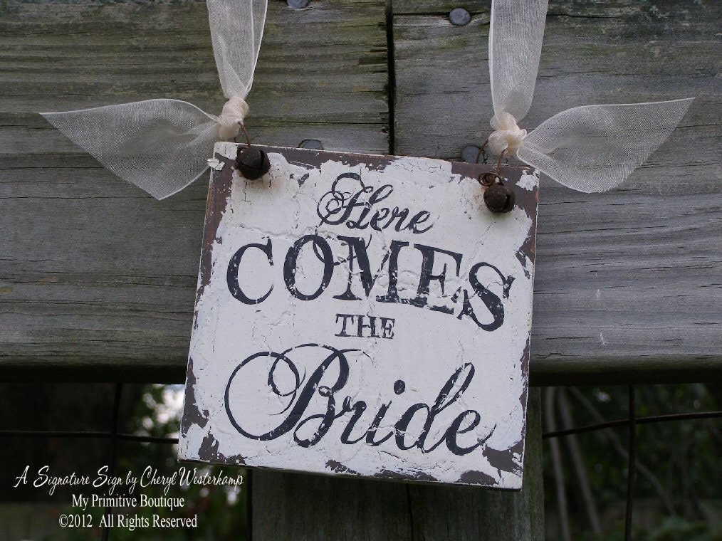 HERE COMES the BRIDE Ornament, Shabby Chic Chrismas Ornament, Mr and Mrs Ornament, My Primitive Boutique