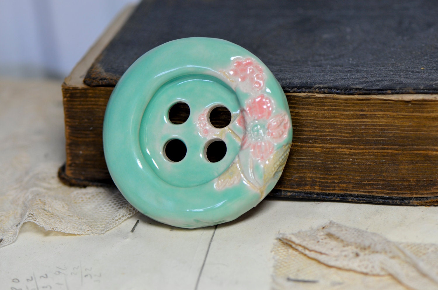 flower sew on button