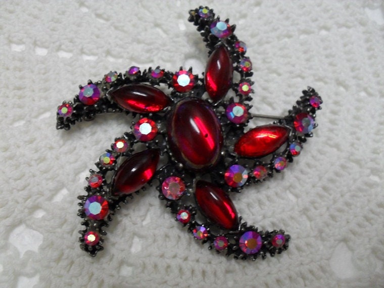 Vintage Red Cabochon AB Rhinestone Starfish Pinwheel  Brooch