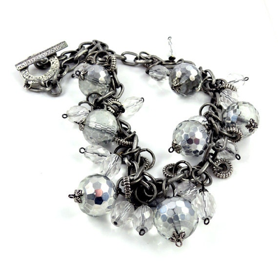 Stylish charm necklace. Metal chain, sparkle glass, oval crystal beads.    By BrandFaina.