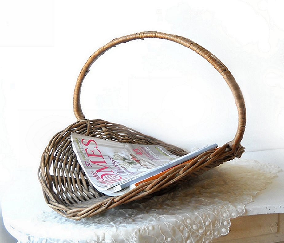 Antique Wicker Basket - Woven Splint - Flower Gathering - Rustic Wedding - Large 20"