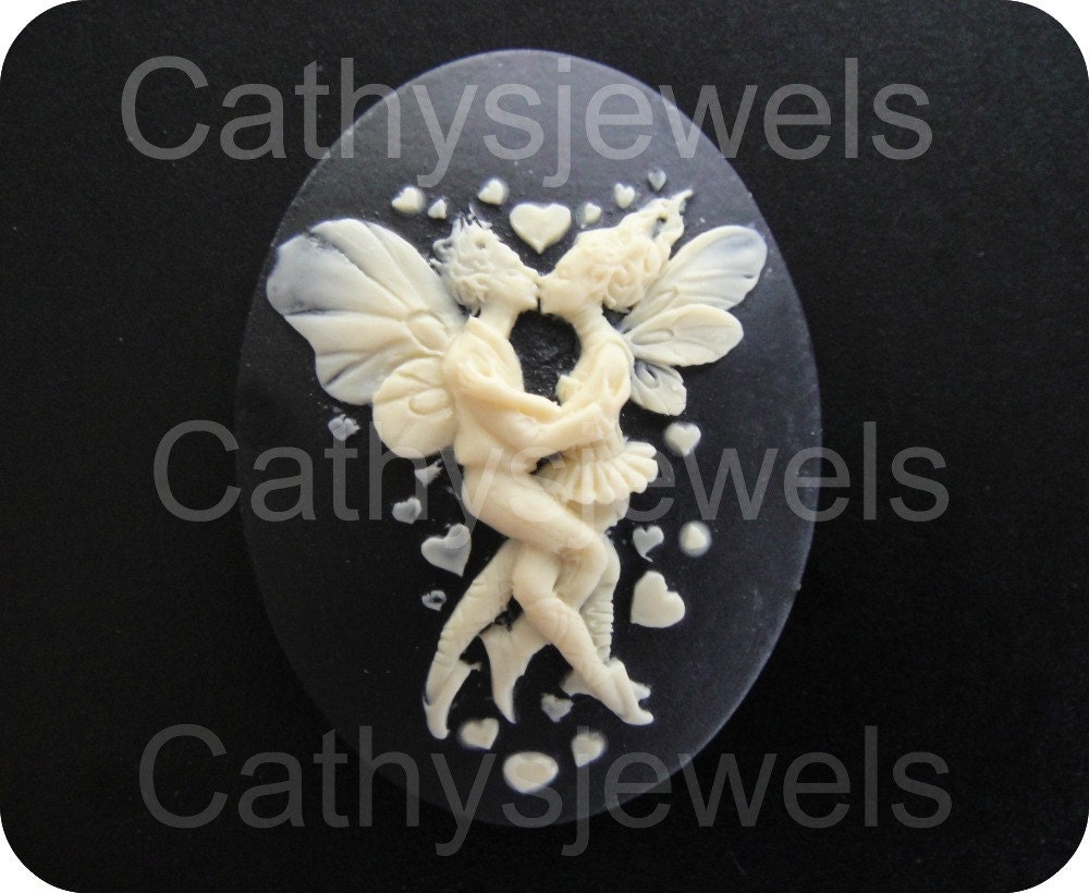 Single First Fairy Kiss Cameos