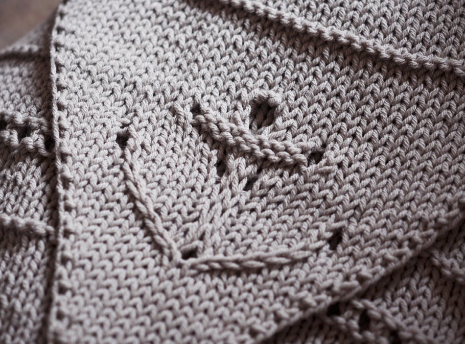 Anchored Wrap - hand knitting pattern PDF nautical anchor sailor accessory