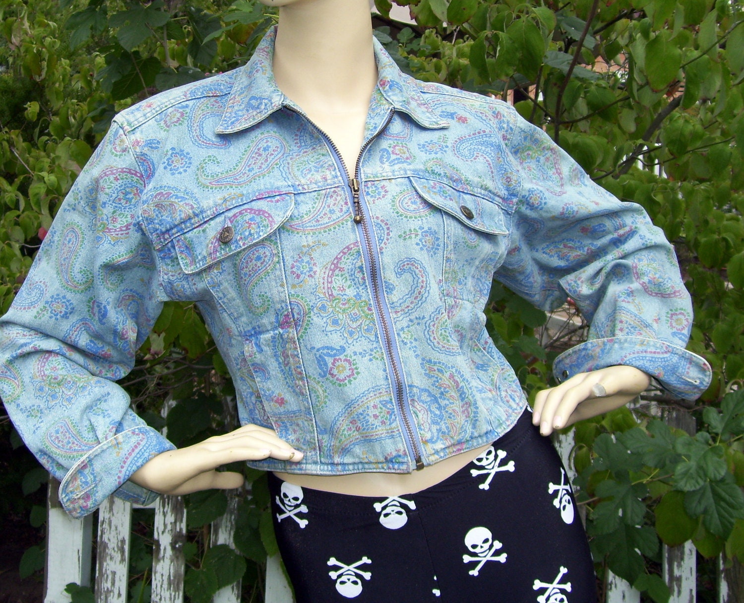 80s Cropped Jean Jacket Paisley Liz Claiborne Petite Small HuGE Shoulder Pads 1980s
