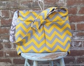 Grey Yellow Diaper Bag - XL - 6 Pockets - Key Fob - Reversible - Adjustable Strap