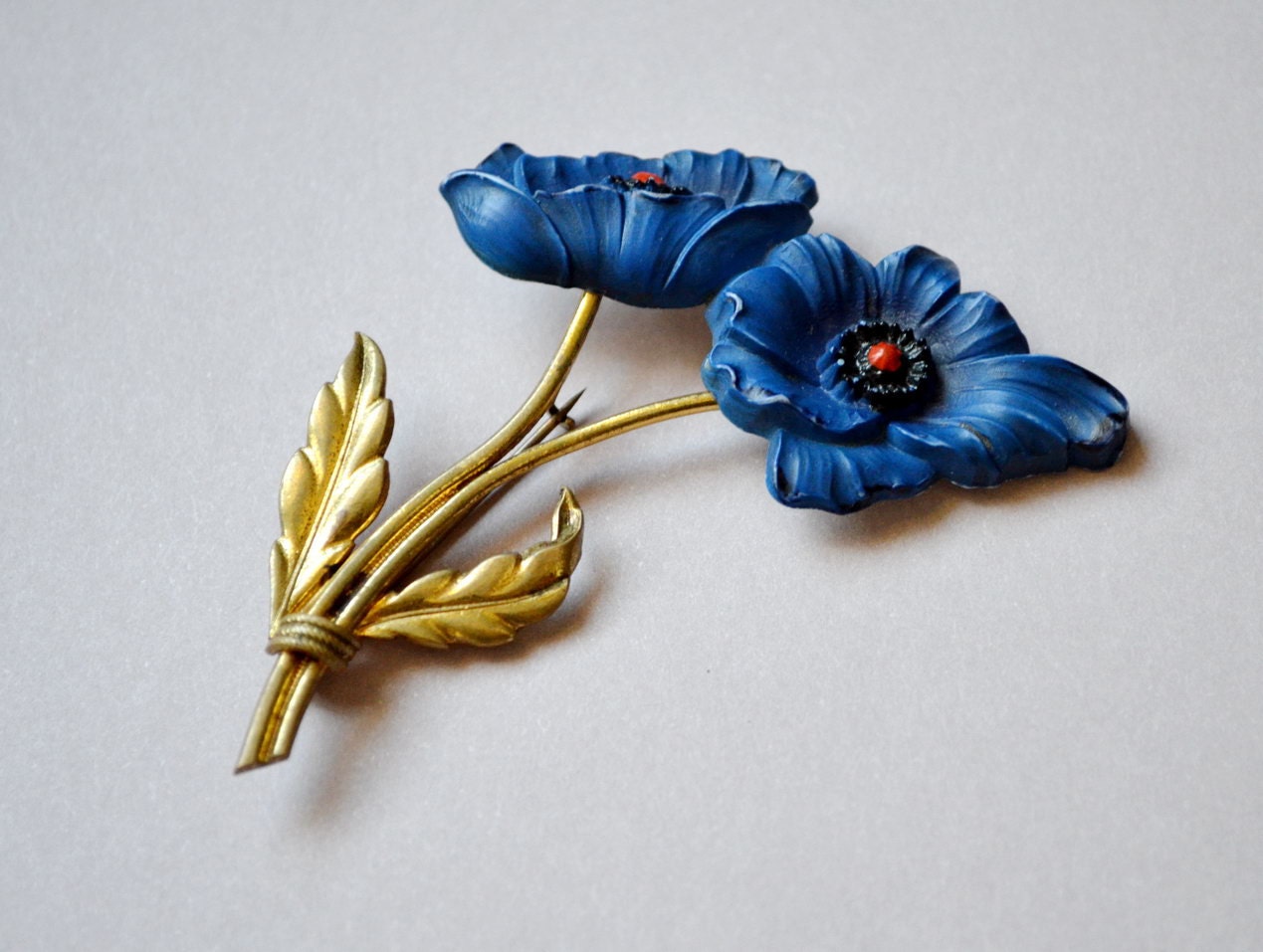 1930s Brooch Poppy Flower Blue Celluloid