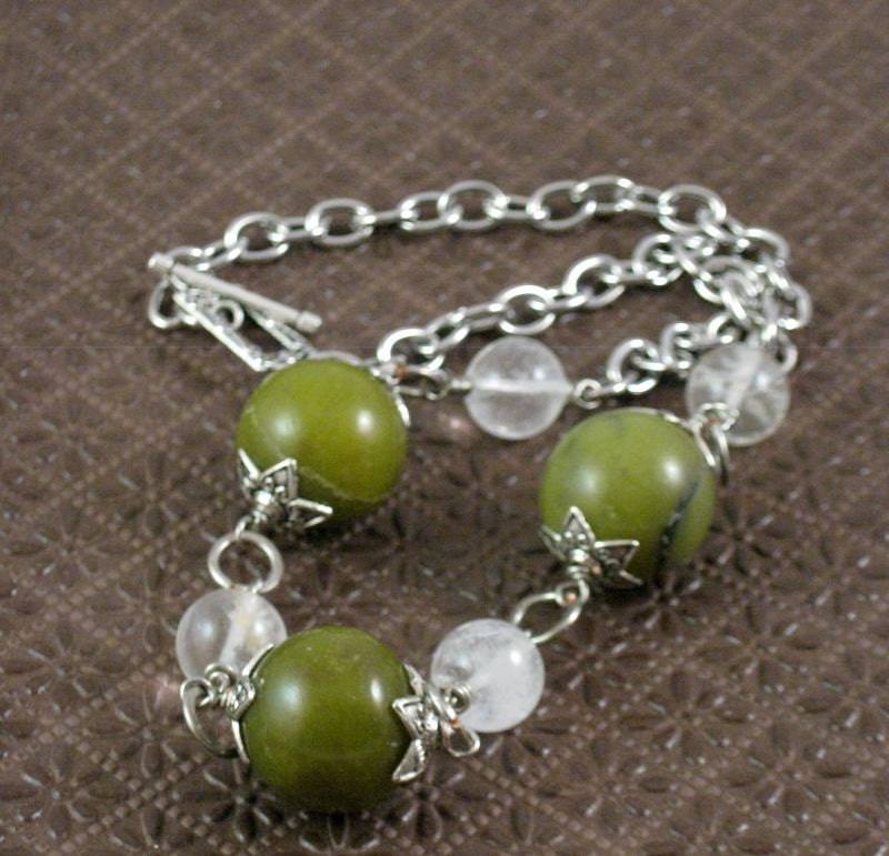 Olive green serpentine and clear quartz orbs silver star statement chain necklace