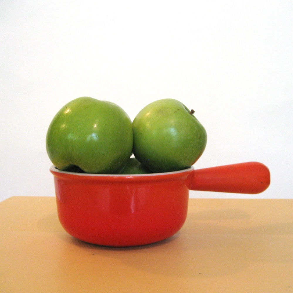 vintage LE CREUSET Number 14 Pot / Ceramic Coated Cast Iron / Mid Century Modern