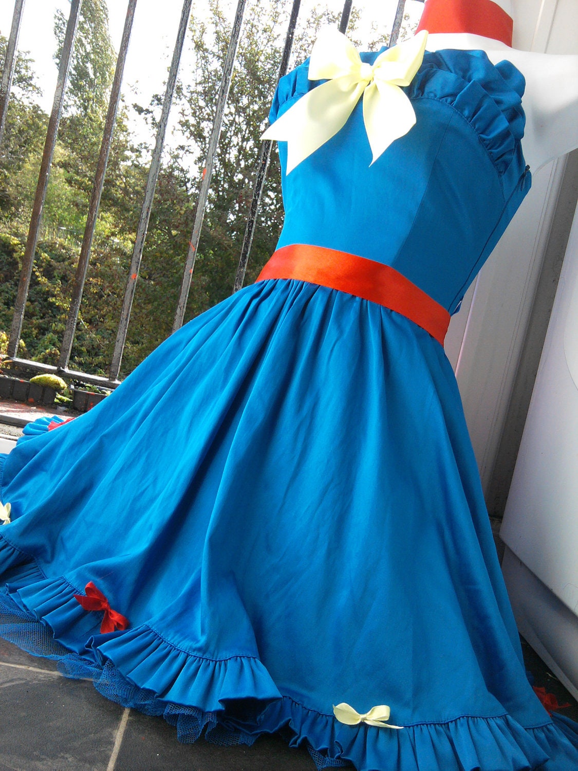 SNOW WHITE dress christmas costume 50s pin up prom dress new years eve blue yellow n red bows US 2 - 4