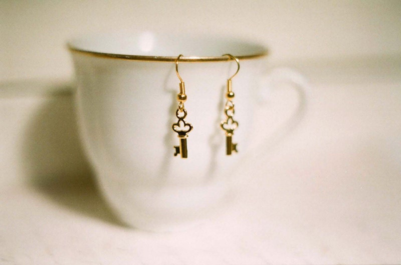 Gold plated earrings with tiny keys